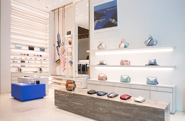 LOEWE Opened Its New And First Store In Kuwait - Luxferity Magazine