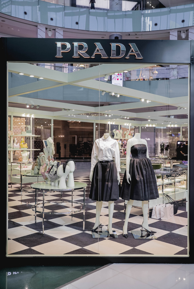 Prada Enchanted: new pop-up stores